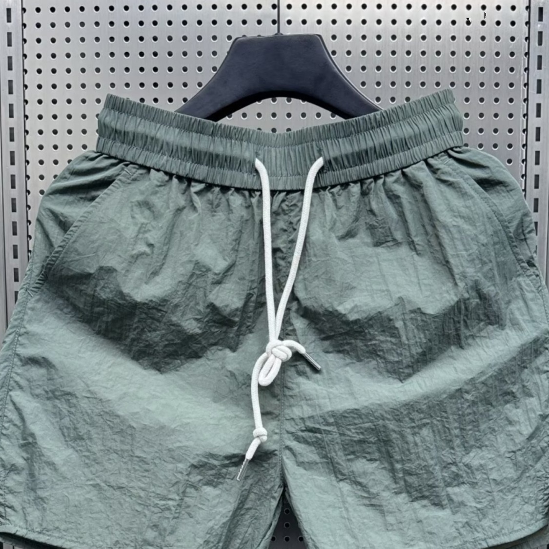 四分裤男夏季沙滩裤韩版抽绳三分裤速干短裤宽松超薄款运动短裤潮