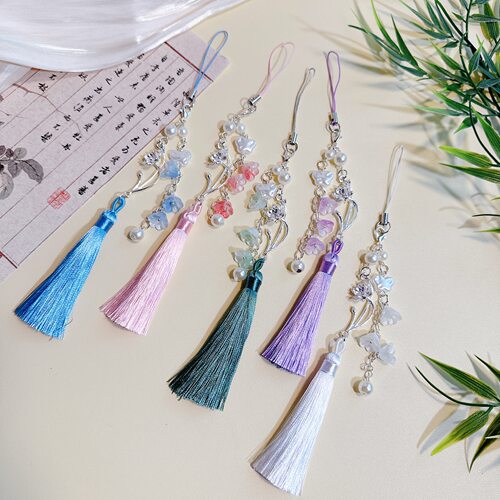 新时尚甜美小清新古风琉璃铃兰流苏压襟挂件手机箱包挂件花朵挂饰