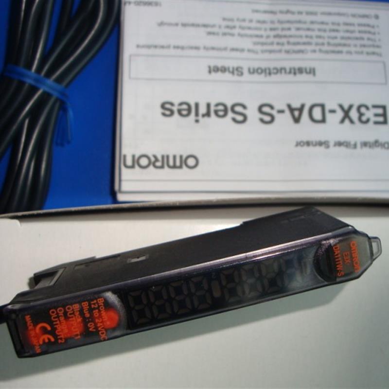 议价欧姆龙 光纤放大器E3X-DA6TW-S全新原装正品