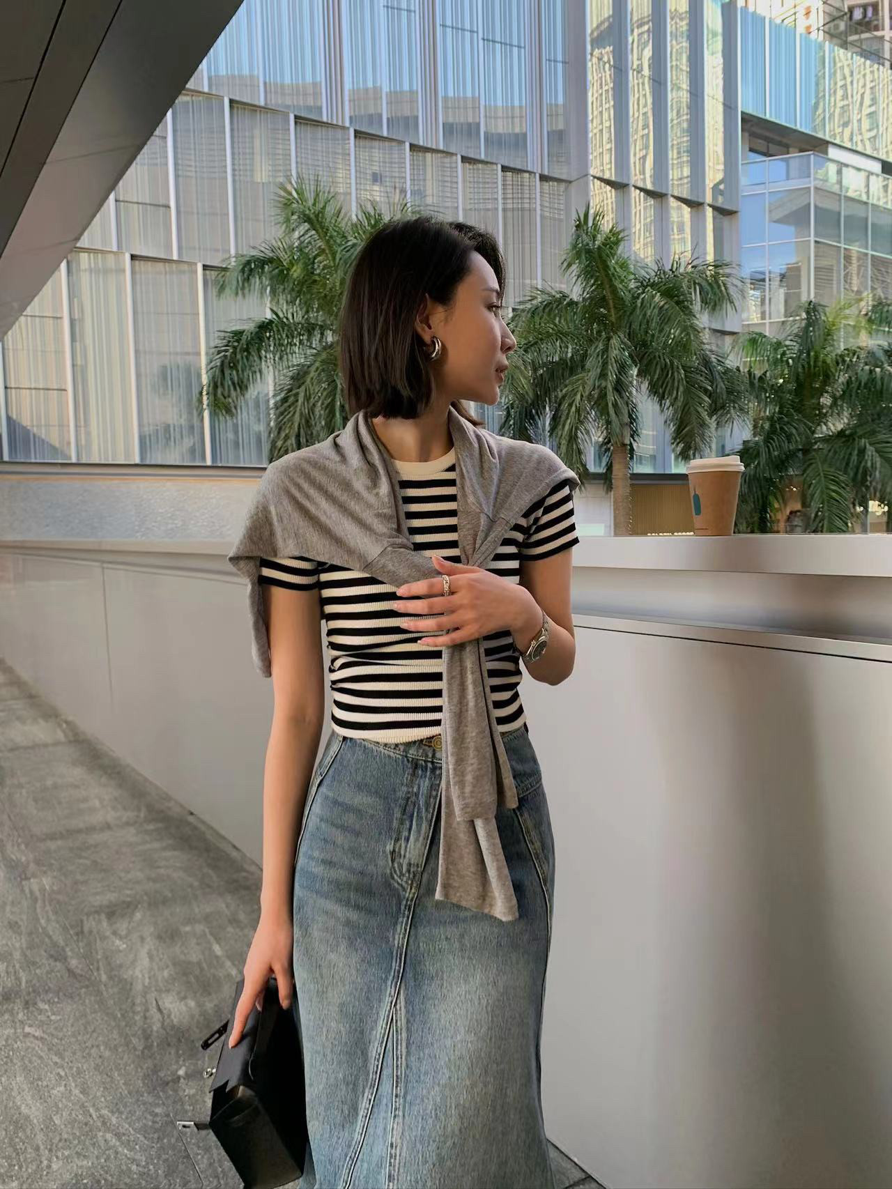 深圳设计师款2025新款女装韩T恤