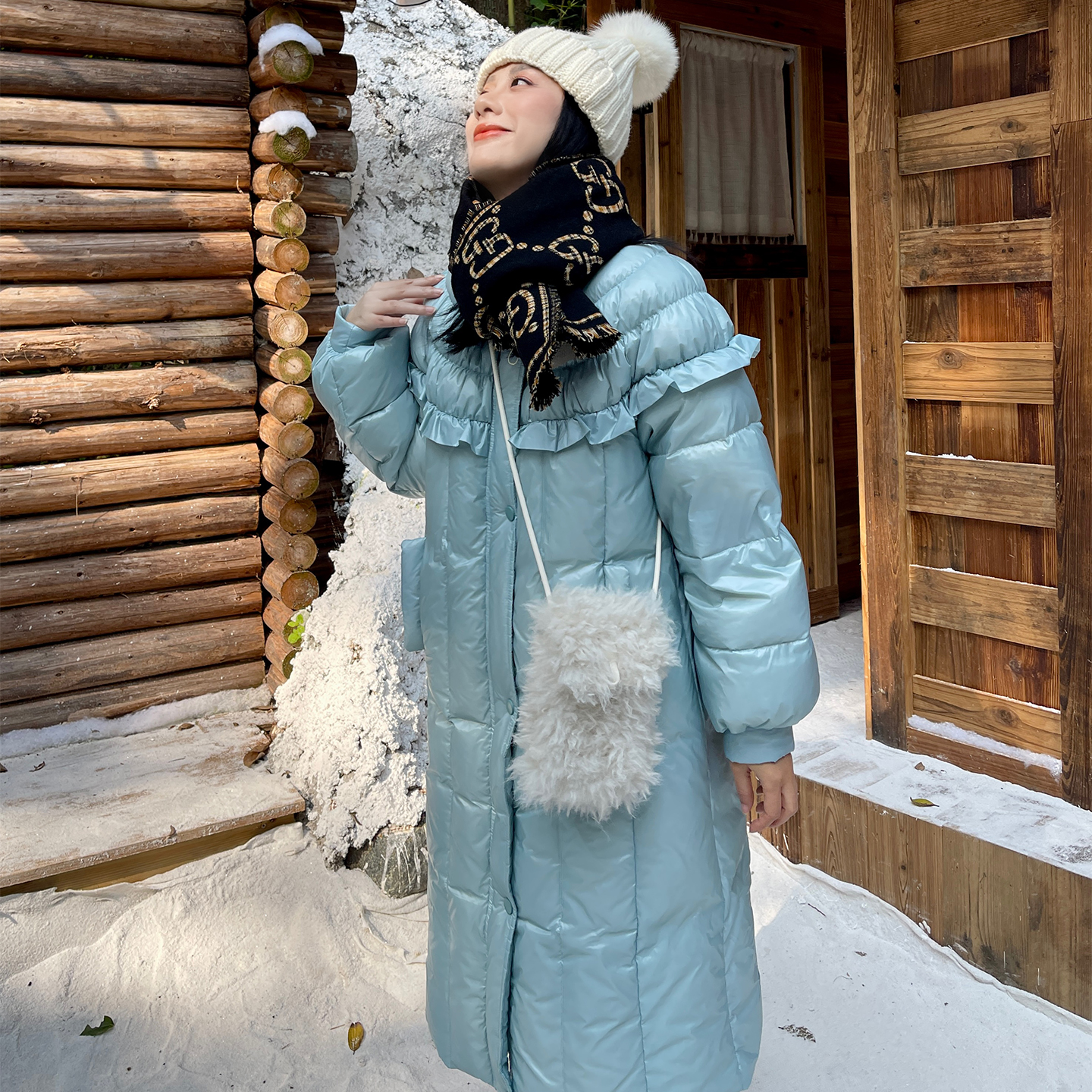 heidy海蒂蓝色羽绒服90白鹅绒