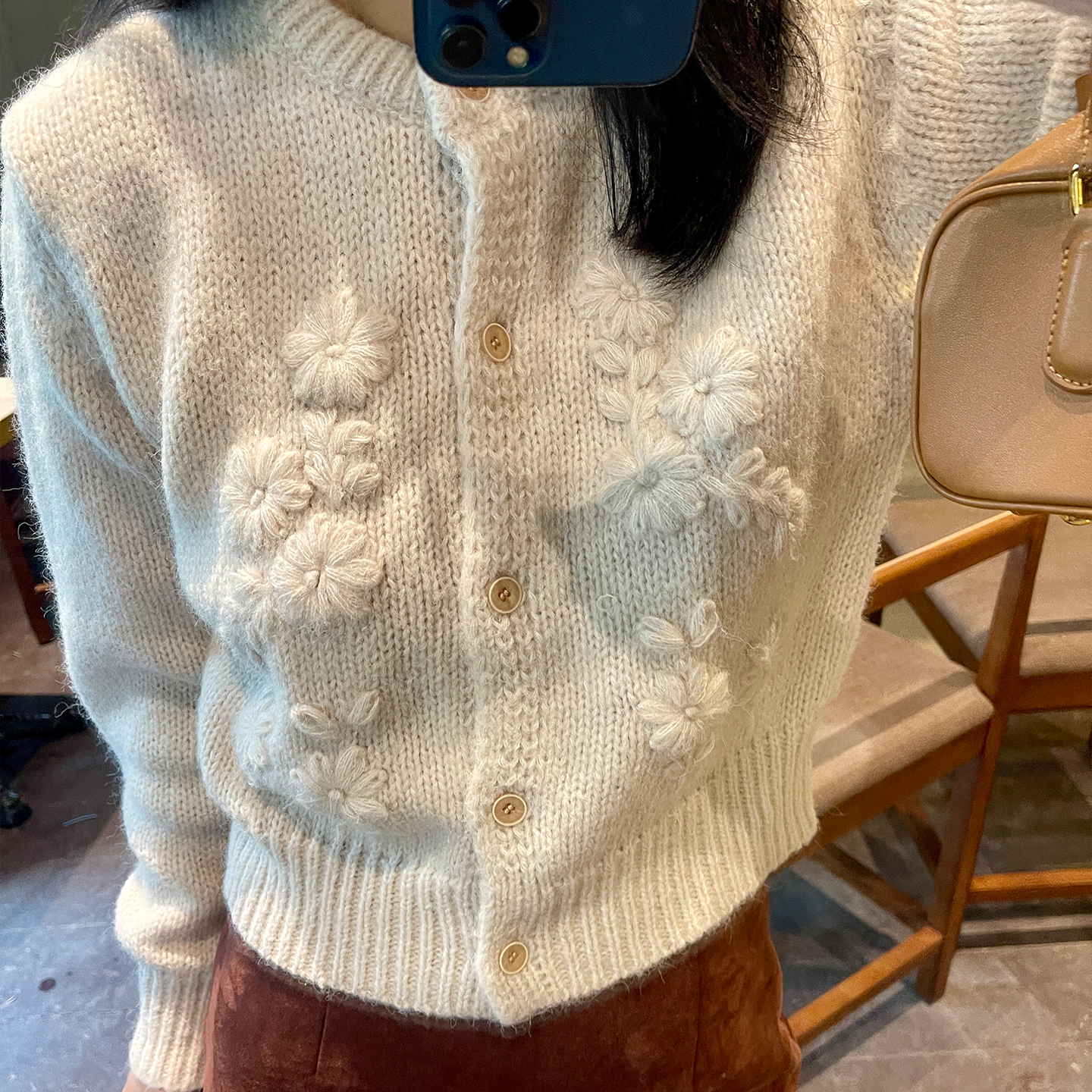 heidy2025羊毛圆领通勤风毛衣