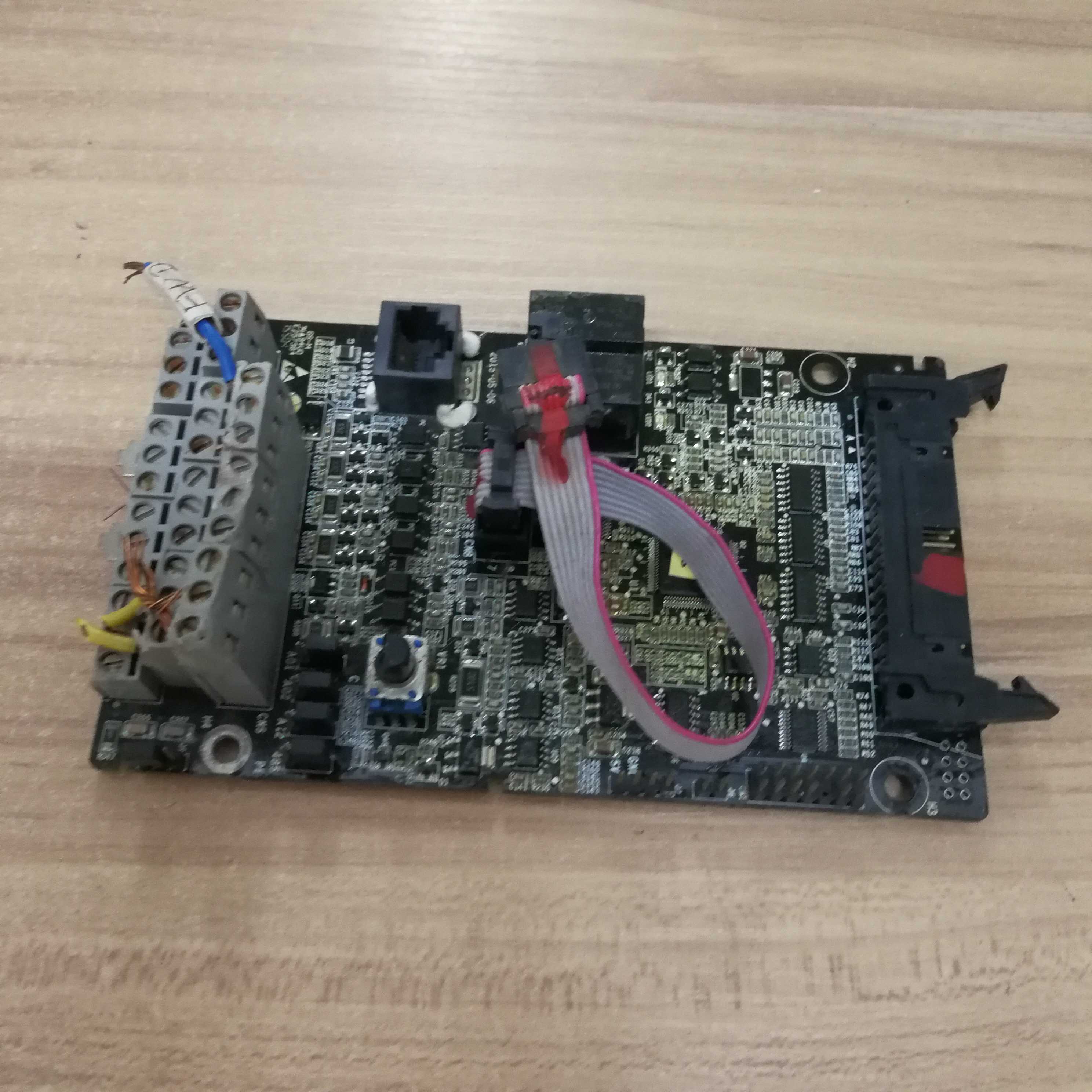 166-变频器GD200A 4KW-5.5KW主板 17001-01862 17002-01385 外观