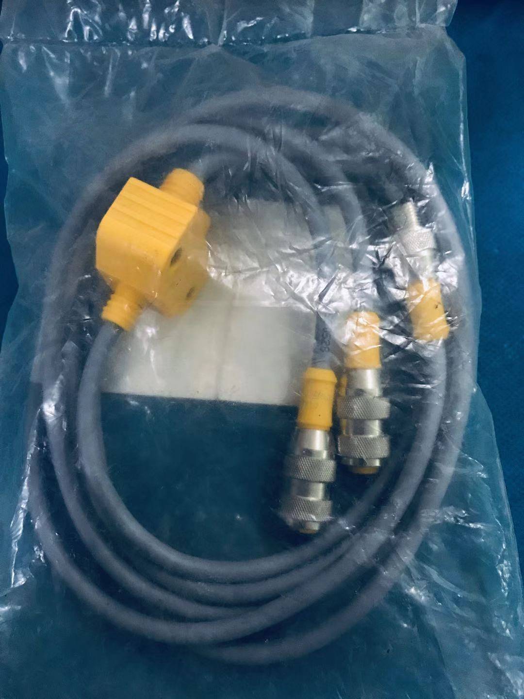 26-全新德国 图尔克 VB2-RS4.4T-1/2RK4T-0.5/0.5 现货出售