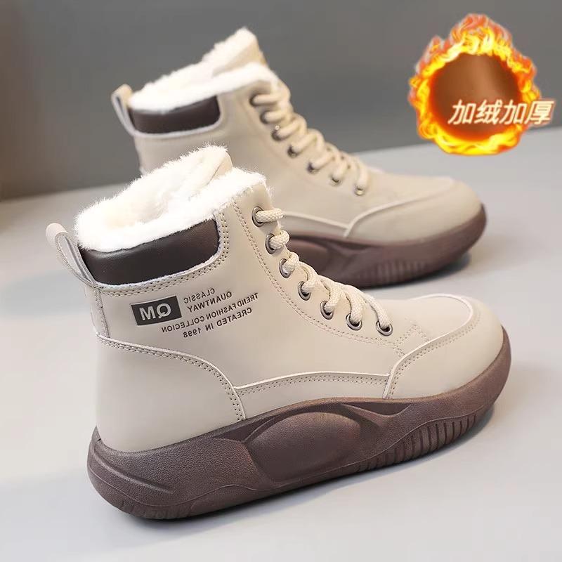 【秒杀】特价真皮雪地靴女短靴