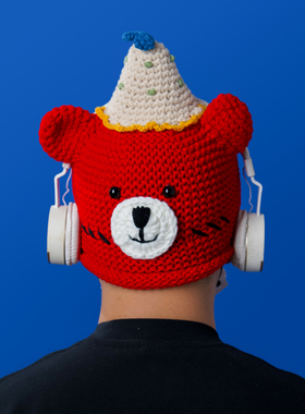 DABOE日系秋冬可爱搞怪毛线帽子男女保暖圣诞手工编织小熊套头帽