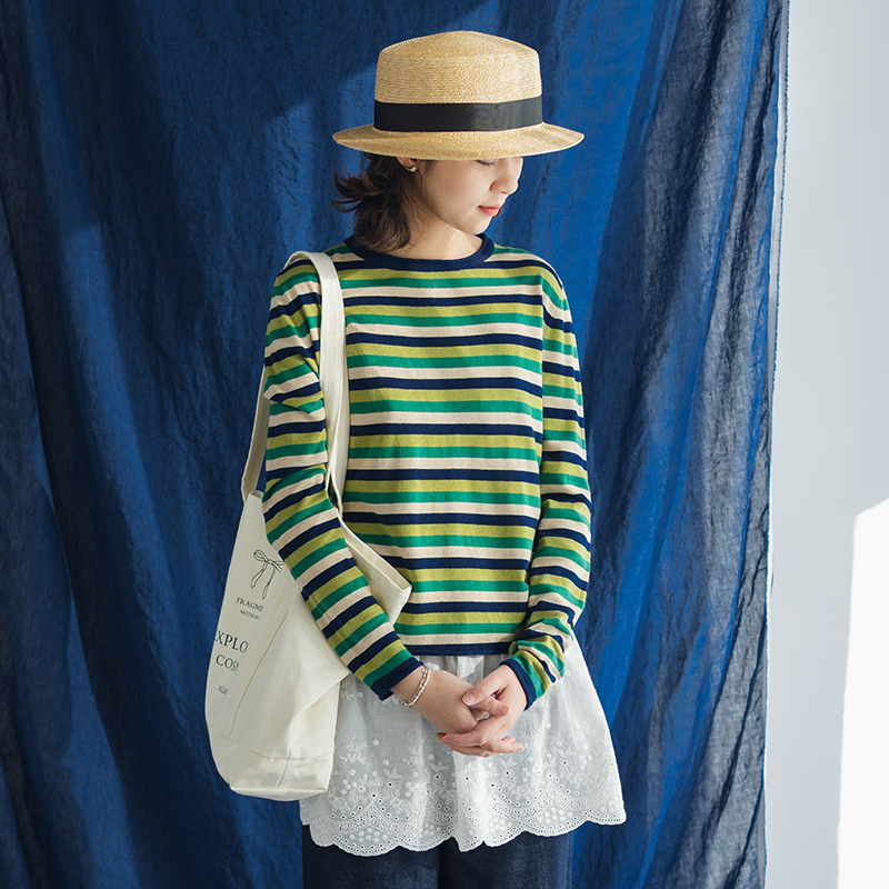 古苔绿色撞色条纹针织衫浅春系女