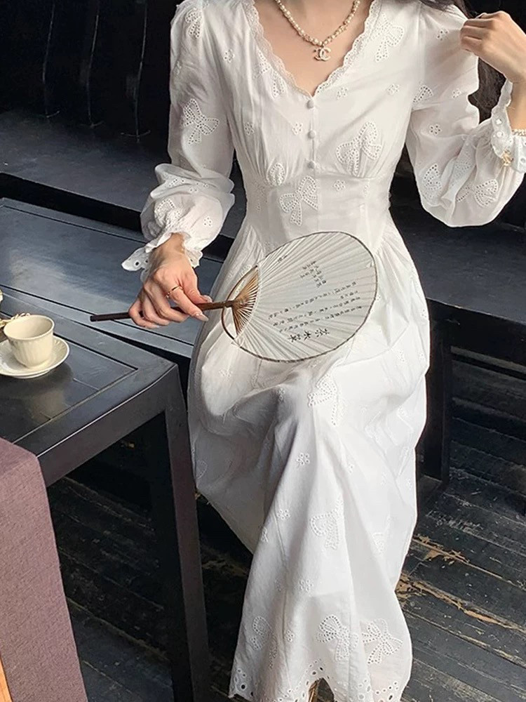 明星同款法式连衣裙女2025春秋季新款气质白色显瘦仙女长裙子