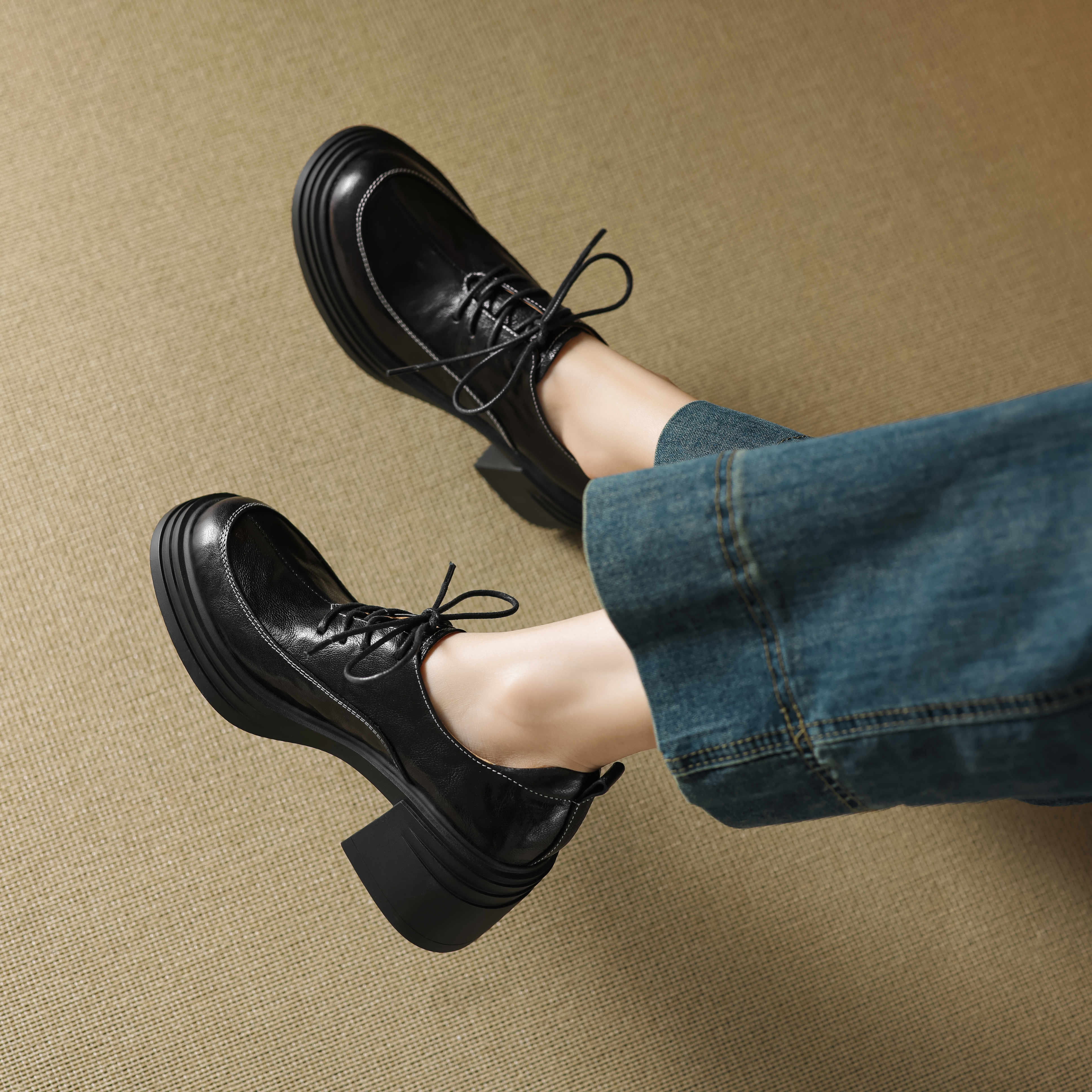 真皮厚底圆头系带高跟妈妈单鞋女