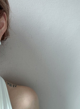 奶油泡芙 油画感小众白色圆球耳夹无耳洞女温柔耳饰轻奢新款包邮