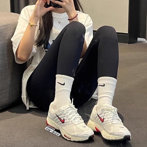Nike耐克Peg2k5B白红休闲运动鞋