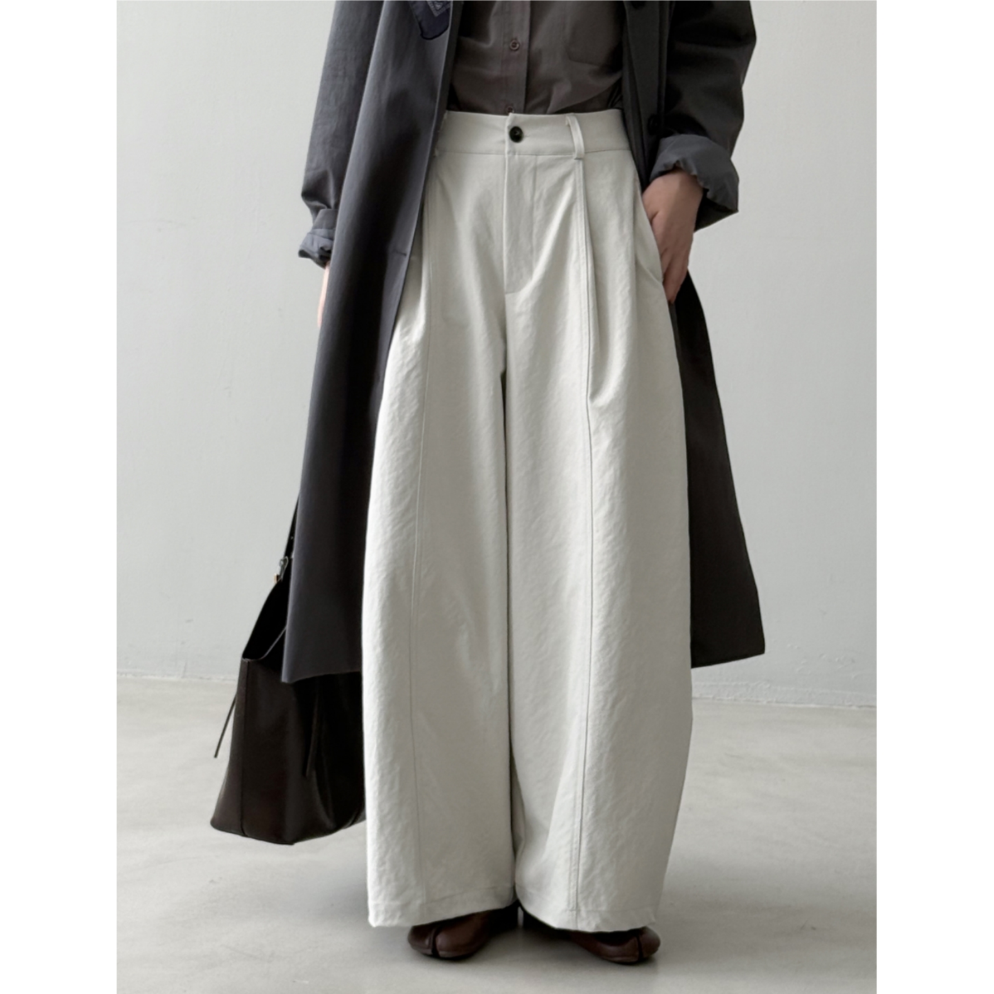 韩系简约弯刀裤女宽松休闲裤松弛