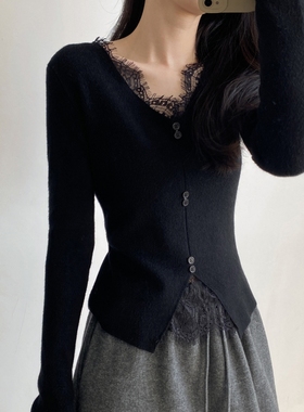 法式蕾丝拼接V领针织衫女2026年新款超好看温柔风优雅打底衫显瘦