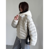 新款 立裁廓形连帽泡芙羽绒服女短款 2025冬季 90白鸭绒外套宽松保暖