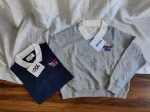 CHOCOOLATE23女装学生秋冬翻领樱桃图案刺绣套头休闲卫衣衫3571