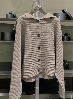 百搭秋冬灰色坑条海军领毛衣小外套女 KS130