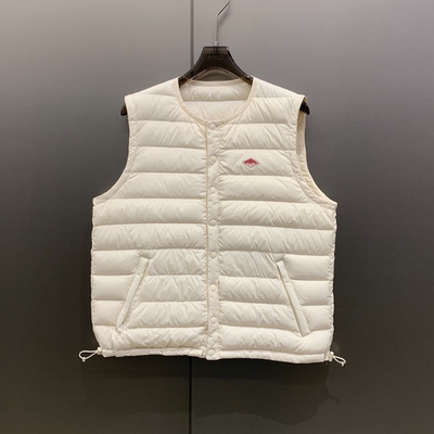 日系户外轻量化保暖小标搭配95白鹅绒羽绒马甲女W7039