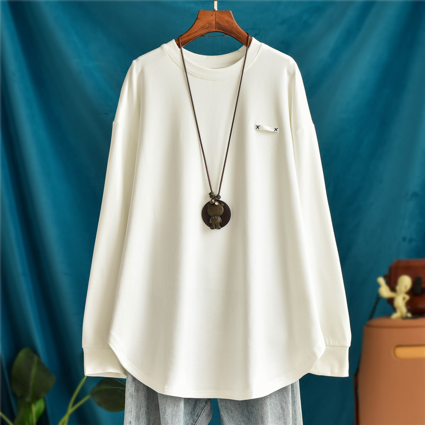 秋冬纯棉宽松加绒加厚大码中长款长袖t恤女卫衣T弧形内搭打底上衣