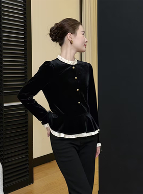 邱莹莹 HELA AOMI “赫本夫人”法式小香风假两件圆领丝绒上衣