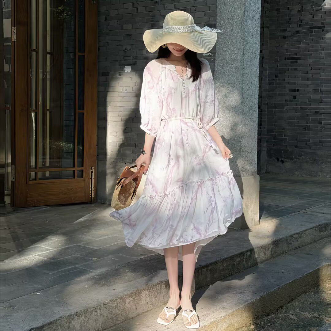 邱莹莹  "凤鸾紫萝"莱赛尔苎麻泡泡袖绑带印花收腰显瘦气质连衣裙