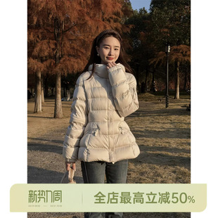90白鸭绒掐腰连帽短款 邱莹莹 蒙家小裙摆 AOMI 羽绒服 HELA