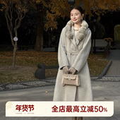 邱莹莹 羊毛84.4%牦牛绒骆驼绒轻奢风大衣 赴宴 HELA AOMI