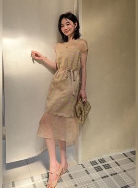 邱莹莹“浅蜜桃粉·云锦妆花罗”桑蚕丝19mm印花拼接连衣裙女