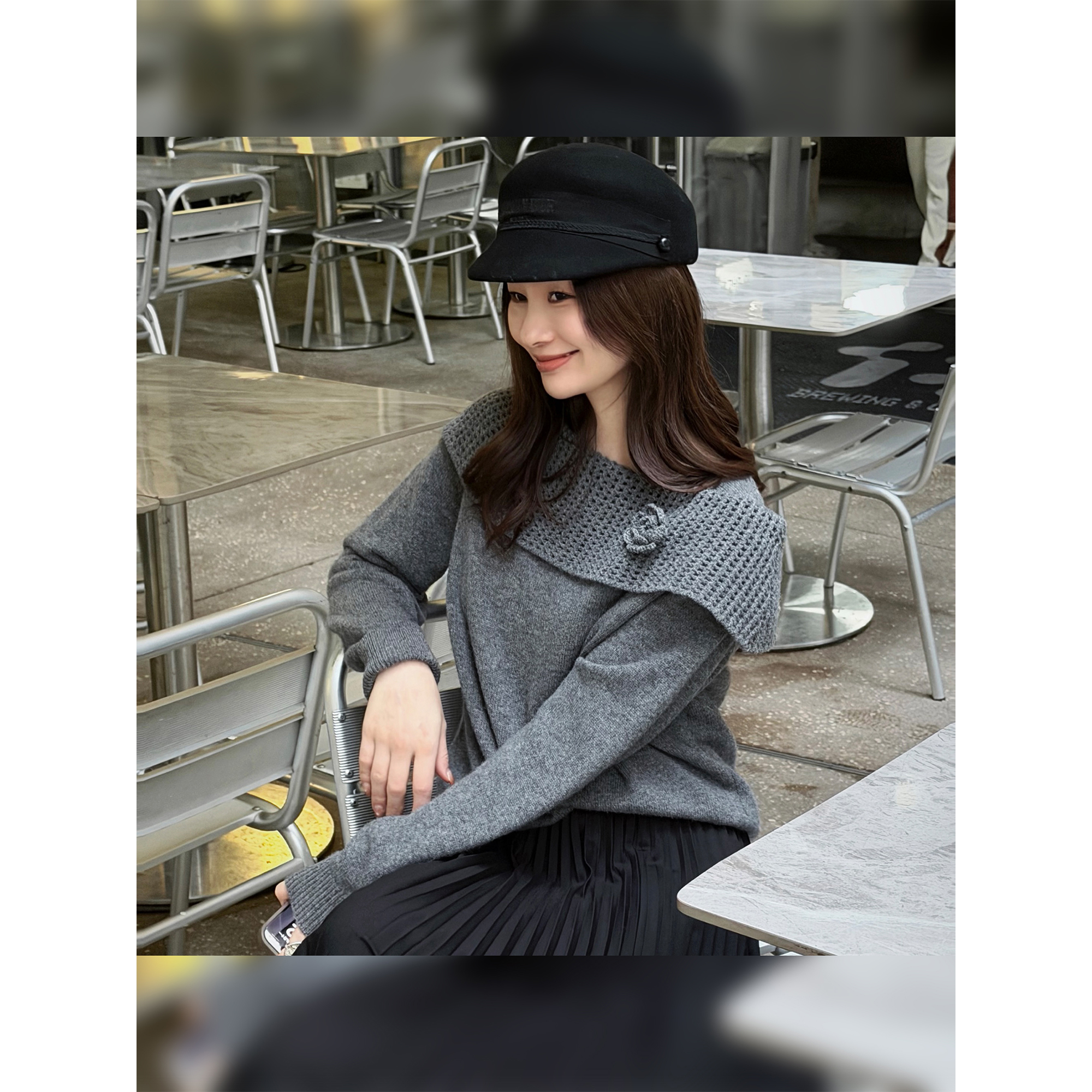 邱莹莹 HELA AOMI “山茶花一字肩”绵羊毛100%搭肩绣花针织衫