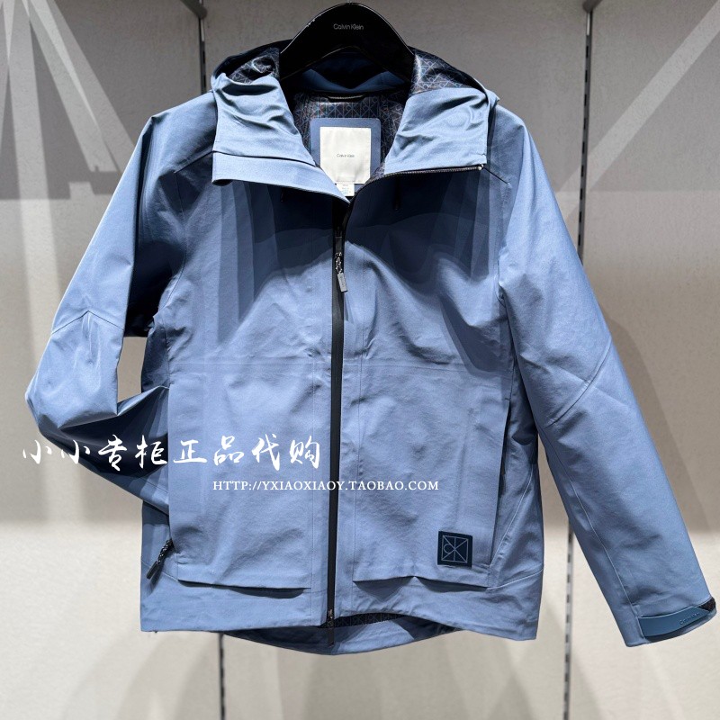 CKJeans山系户外连帽外套