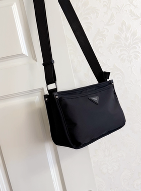 2026春夏新款斜挎女包简约轻便防水牛津布单肩包时尚休闲女士跨包