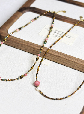 热销新品美拉德风天然石珍珠项链虎眼石粉蔷薇串珠锁骨链百搭项链