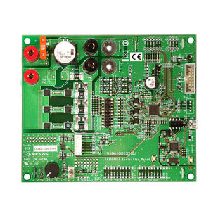 RTK0EML2C0S01020BJ【RENESAS SOLUTION STATER KIT FOR 】