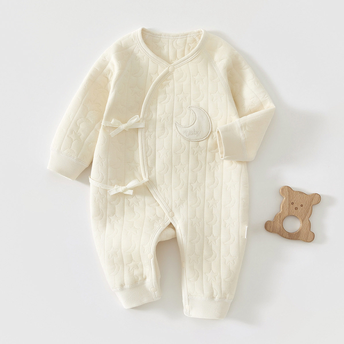 0到3个月新生婴儿衣服三层保暖连身衣/爬服/哈衣