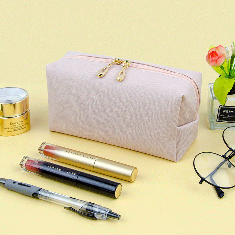 makeup bag小清新化妆包小号笔袋 简约女生手拿护肤品收纳袋包
