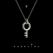 钥匙」项链why like 宇宙记号「KEY raven writing desk？