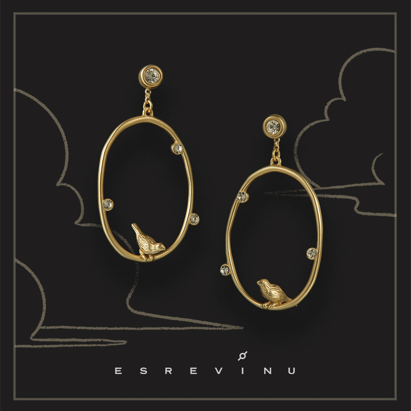 所有的树都在等待着鸟儿