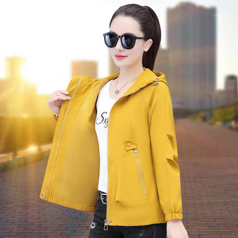 加绒加厚外套女短款2025冬季新款休闲时尚秋冬小个子妈妈保暖风衣