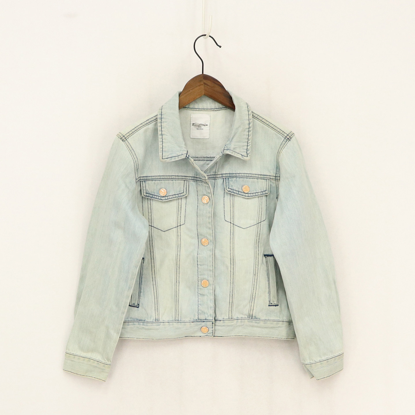 B春秋款童装   女童假翻盖口袋蓝线后木耳边牛仔外套   D1卷-1-4