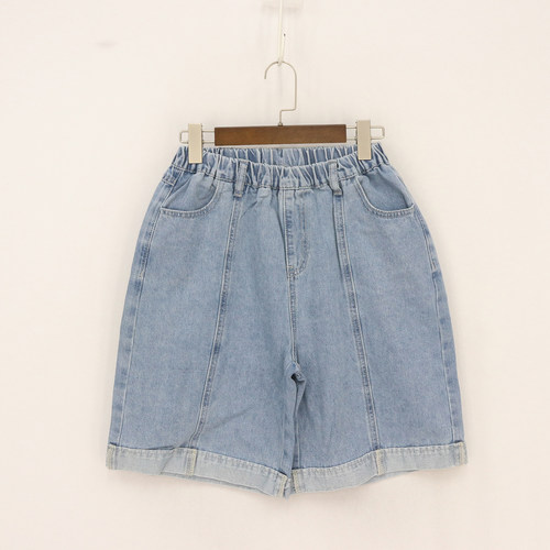 后口袋刺绣草莓彩色字母拼接短裤