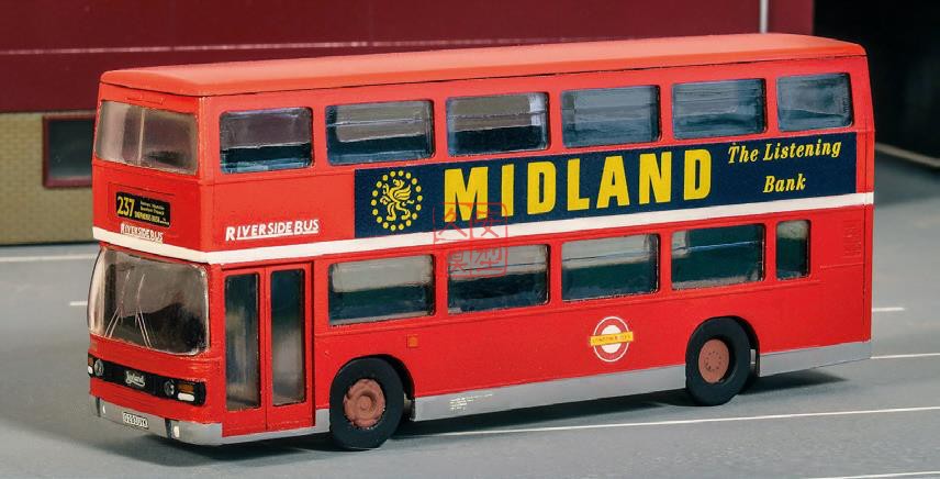 PECO OO/HO 5501 利兰双层巴士 “伦敦交通” 散件拼装 无颜色