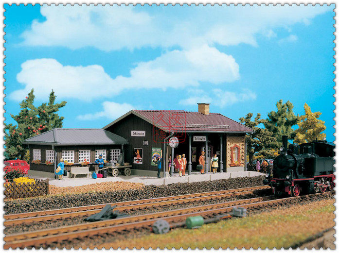 3525