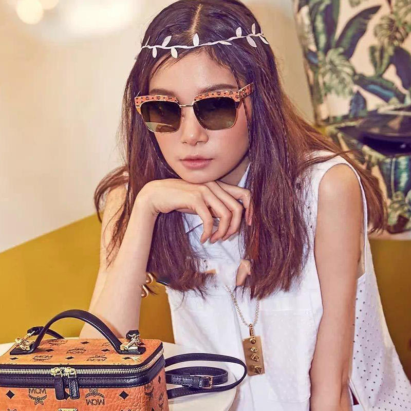 潮牌MCM太阳镜男女款方框可调鼻托墨镜MCM102S在类目 ZIPPO/瑞士军刀/眼镜, 太阳眼镜中 - 来自Buy2taobao.com提供专业的淘宝代购服务