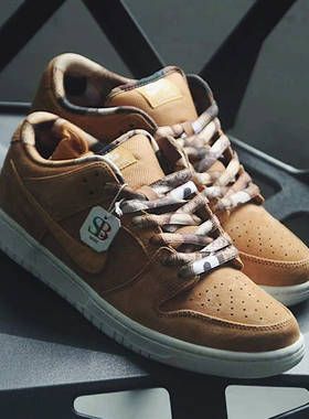 Nike耐克NOTE Manchester Dunk SB棕白男女款低帮板鞋IO9508-200