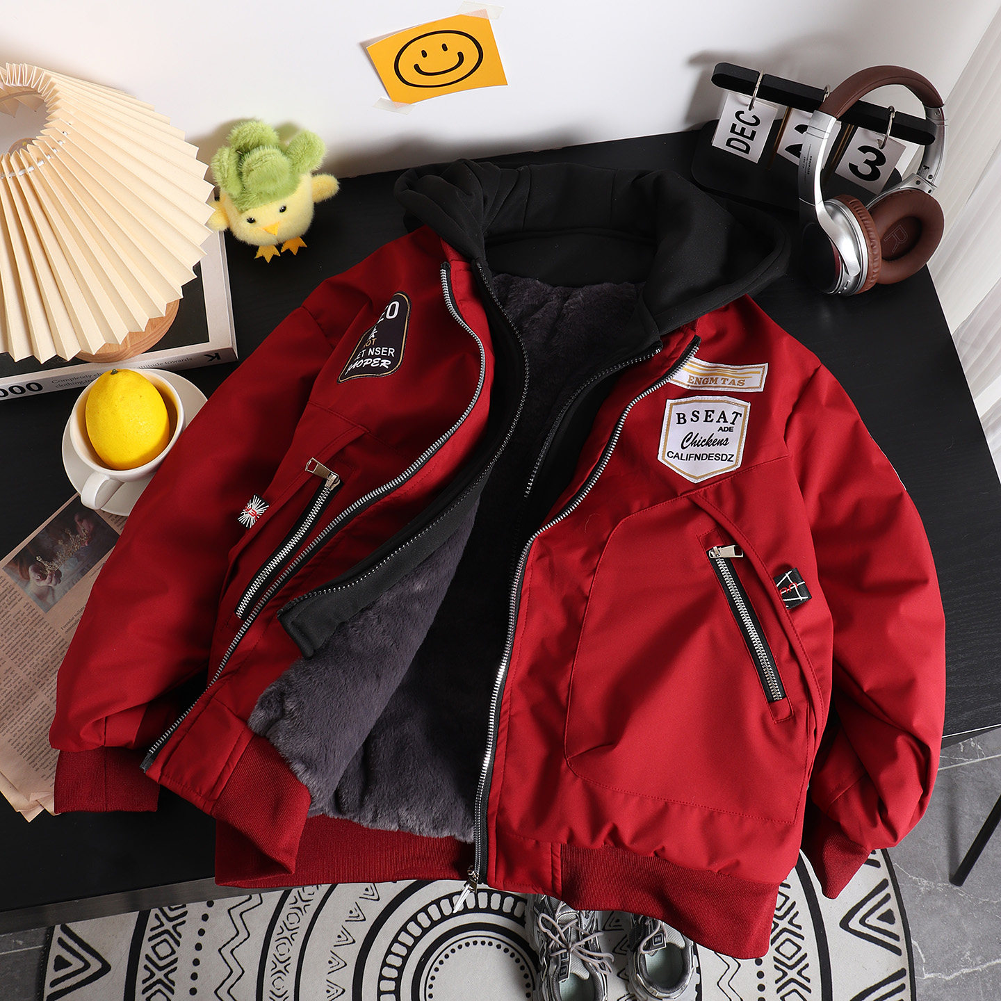 男童夹棉加绒连帽外套2025冬季中大童加厚羊羔绒痞帅冲锋衣夹克潮