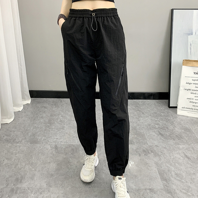 冲锋裤子女款2025新款春秋冬加绒加厚直筒宽松工装九分哈伦束脚裤