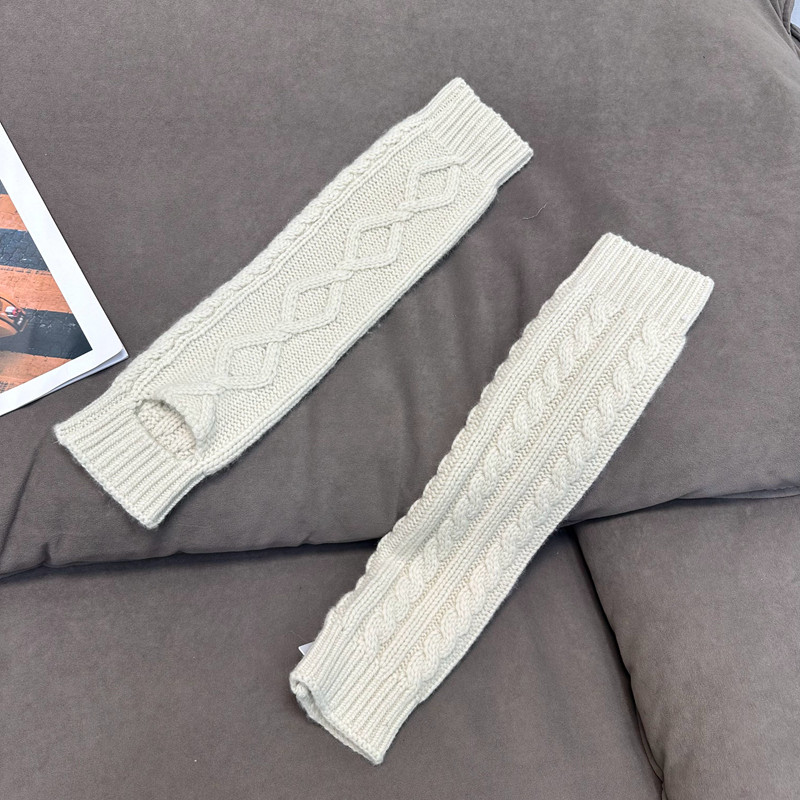 【11/25新品】千呼万唤 过冬暖宝宝立体麻花袜套 RN254191,服饰配件/皮带/帽子/围巾,汉服服配,淘宝优惠券,粉丝福利购,淘宝优惠卷