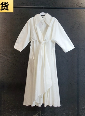MONA白色连衣裙女设计感小众收腰显瘦赫本风气质女神范衬衫裙