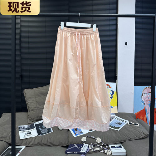 现货章章 甜巧轻氧裙~ 元气凹凸泡泡格花苞半身裙