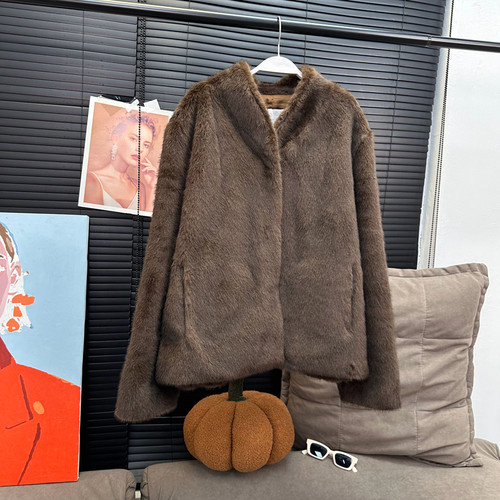 章章1/18 新贵仿水貂皮草抽刀感毛毛外套