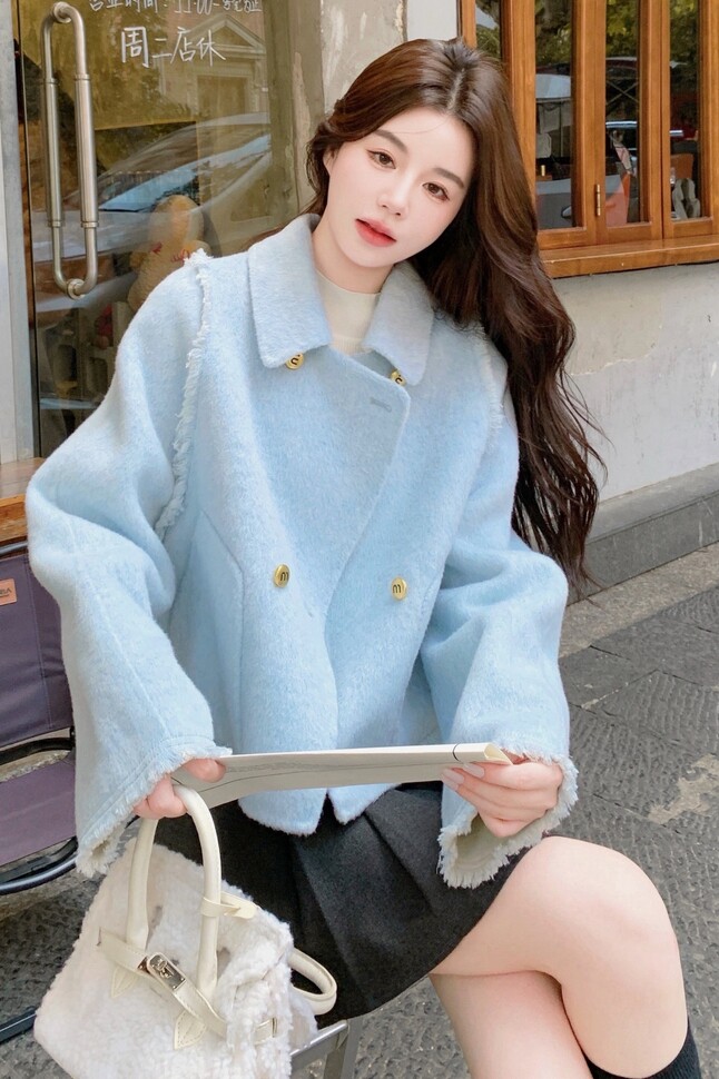 浅蓝色流苏翻领双面呢羊毛外套女秋冬2025新款富家千金感气质大衣图片